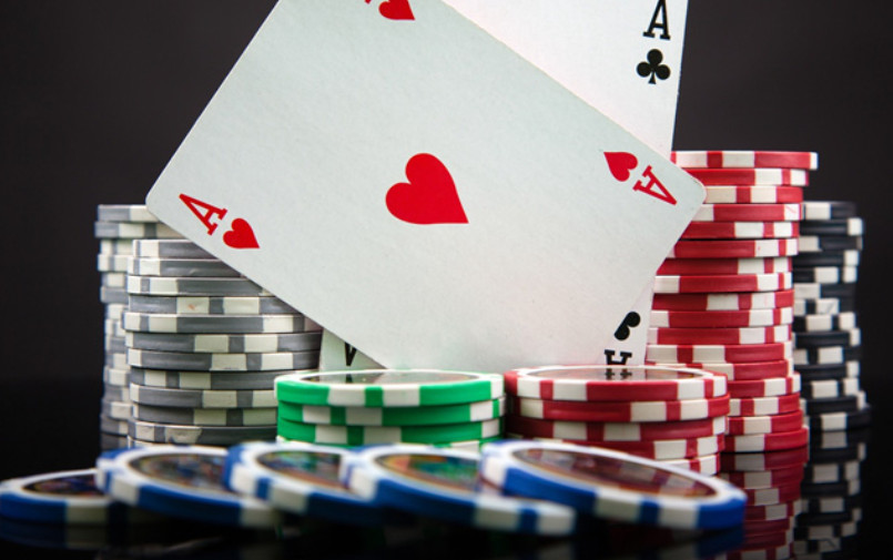 Tại Sao Nên Chọn Chơi Bài Cash Rocket 12Bet ?
